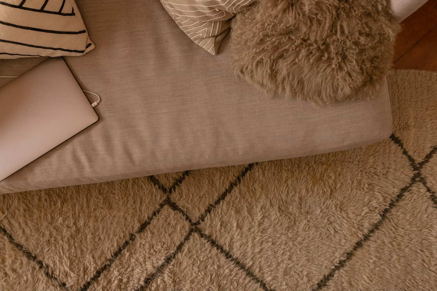 Best Place the Perfect Rug for Your Home Buy Rugs Online: Where to Find