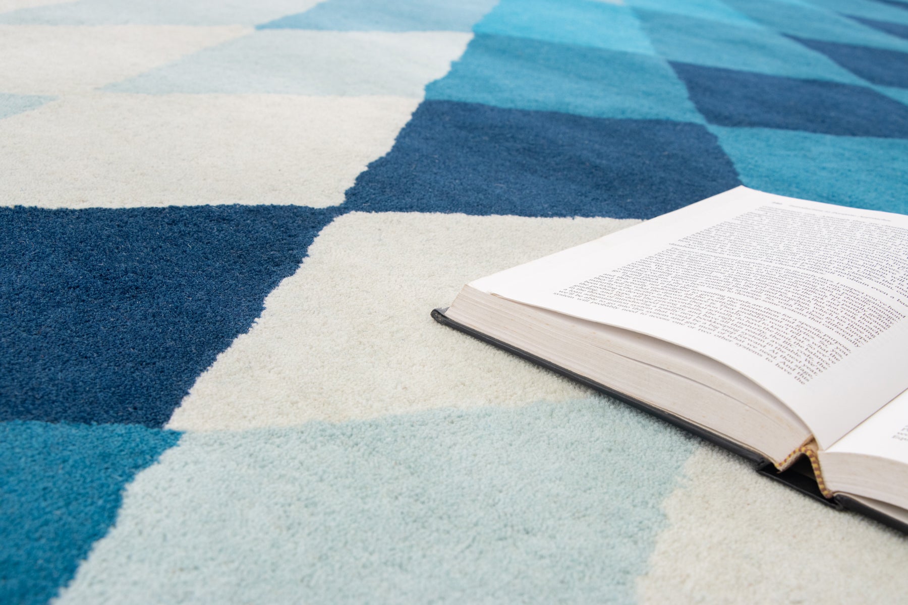 area Rugs, bedroom rugs, living room rugs | Beyond rugs
