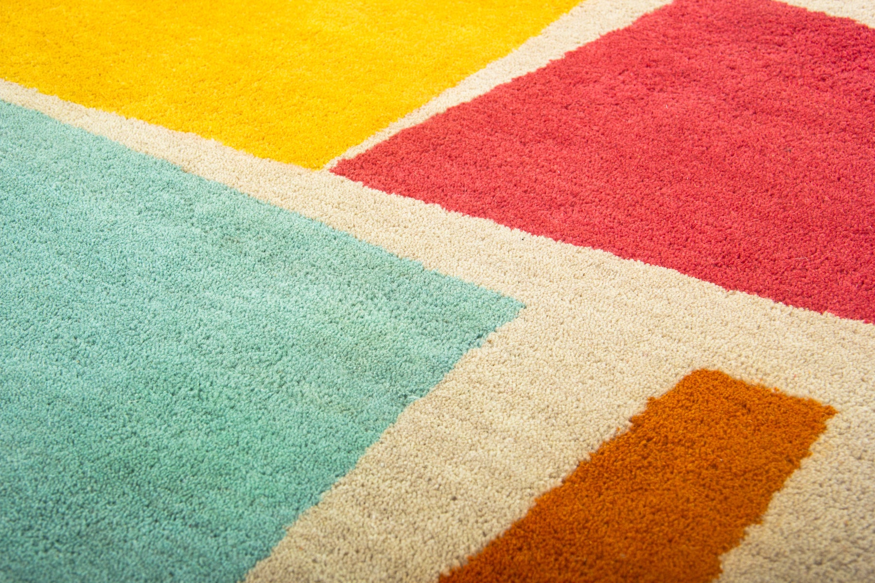  area Rugs, bedroom rugs, living room rugs | Beyond rugs