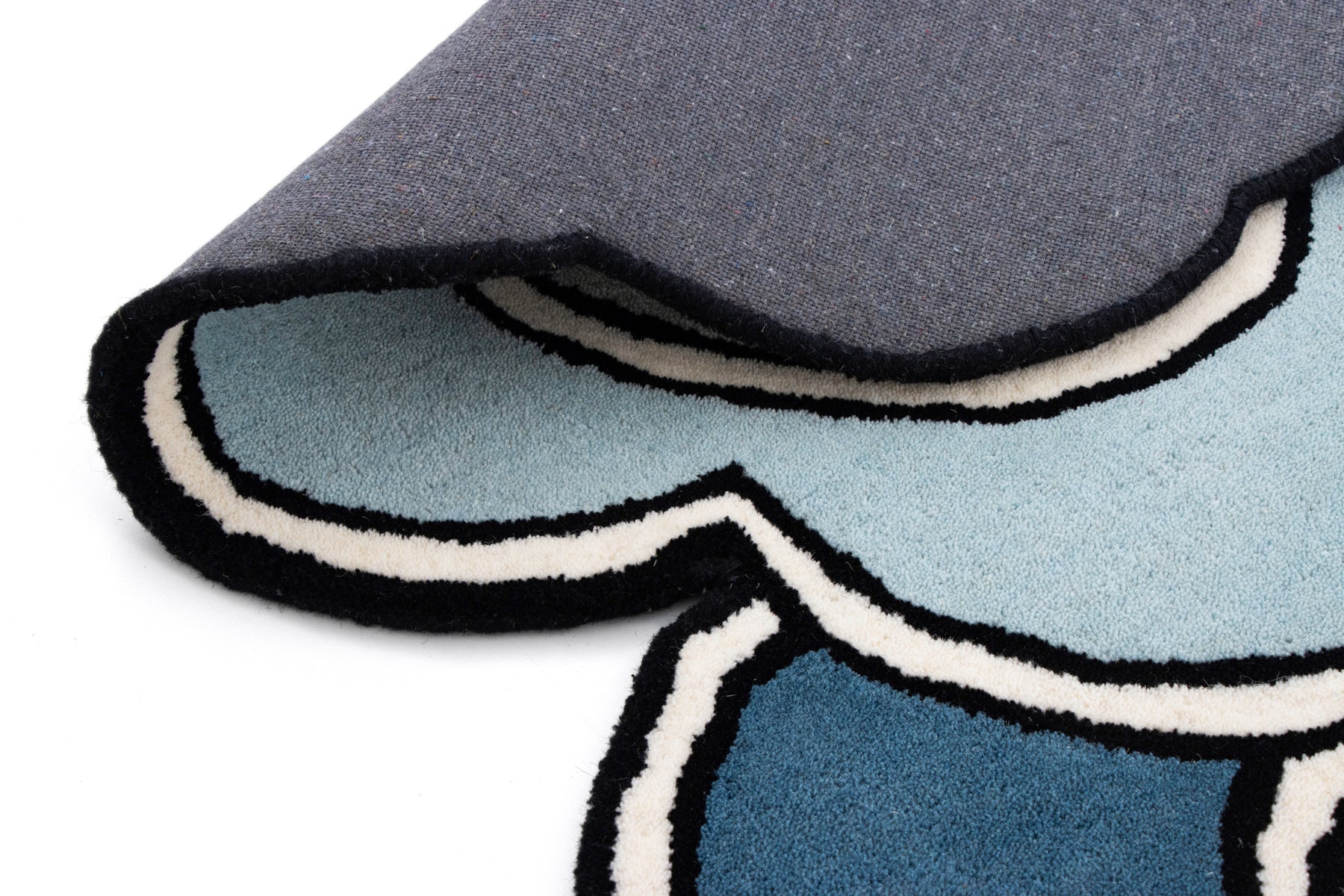 Statement hand tufted rug with calming sky inspired design |Beyond Rags